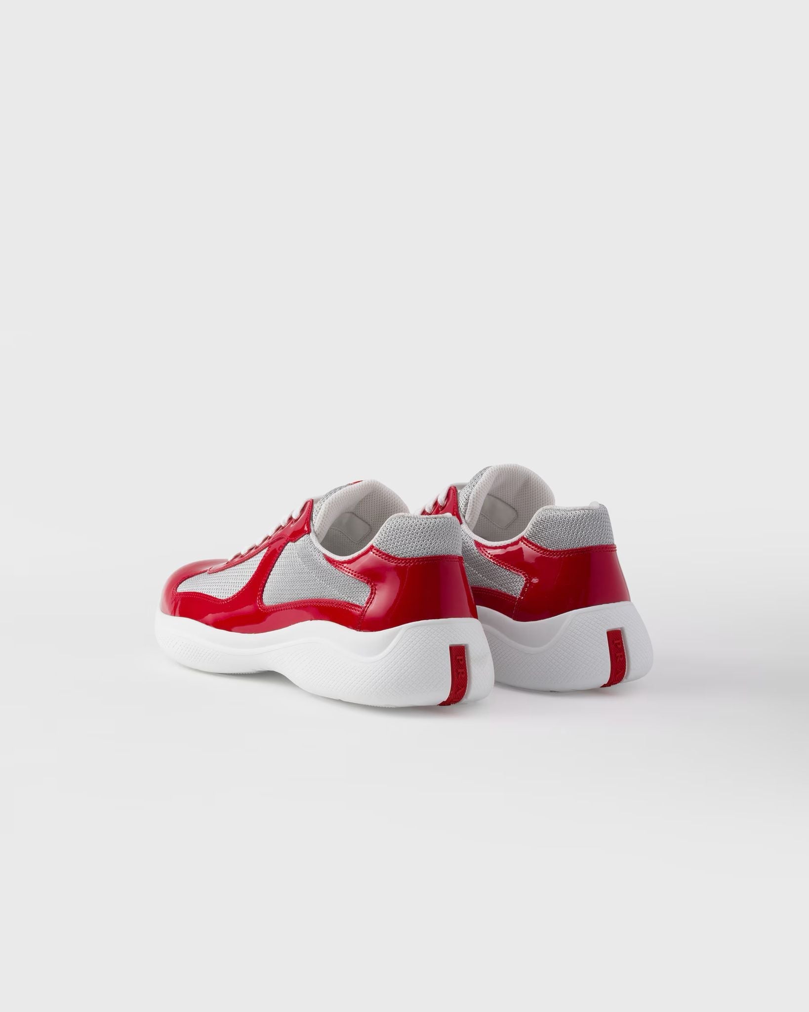 sneakers rouge dos