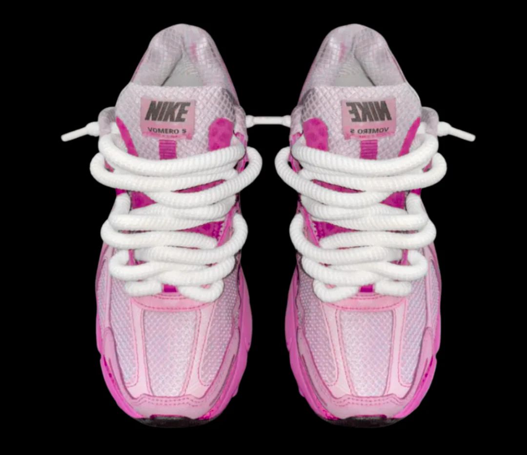 sneakers rose dessus