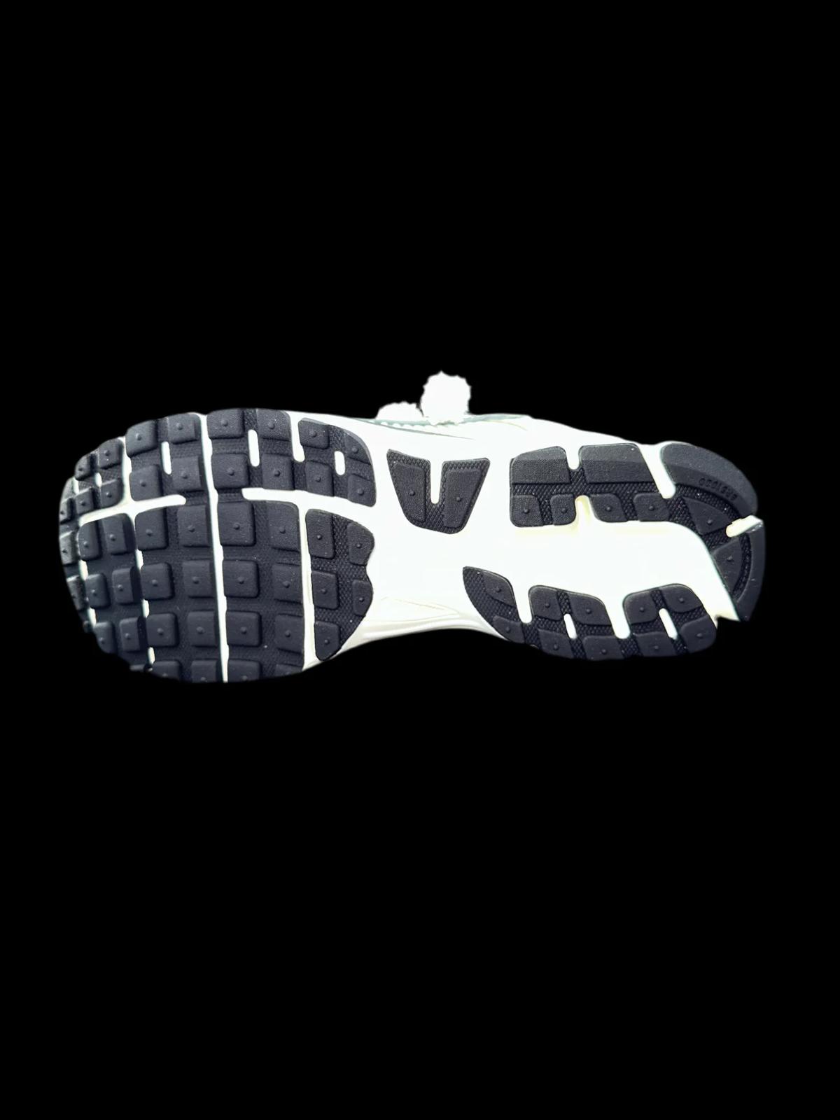 sneakers argent semelle
