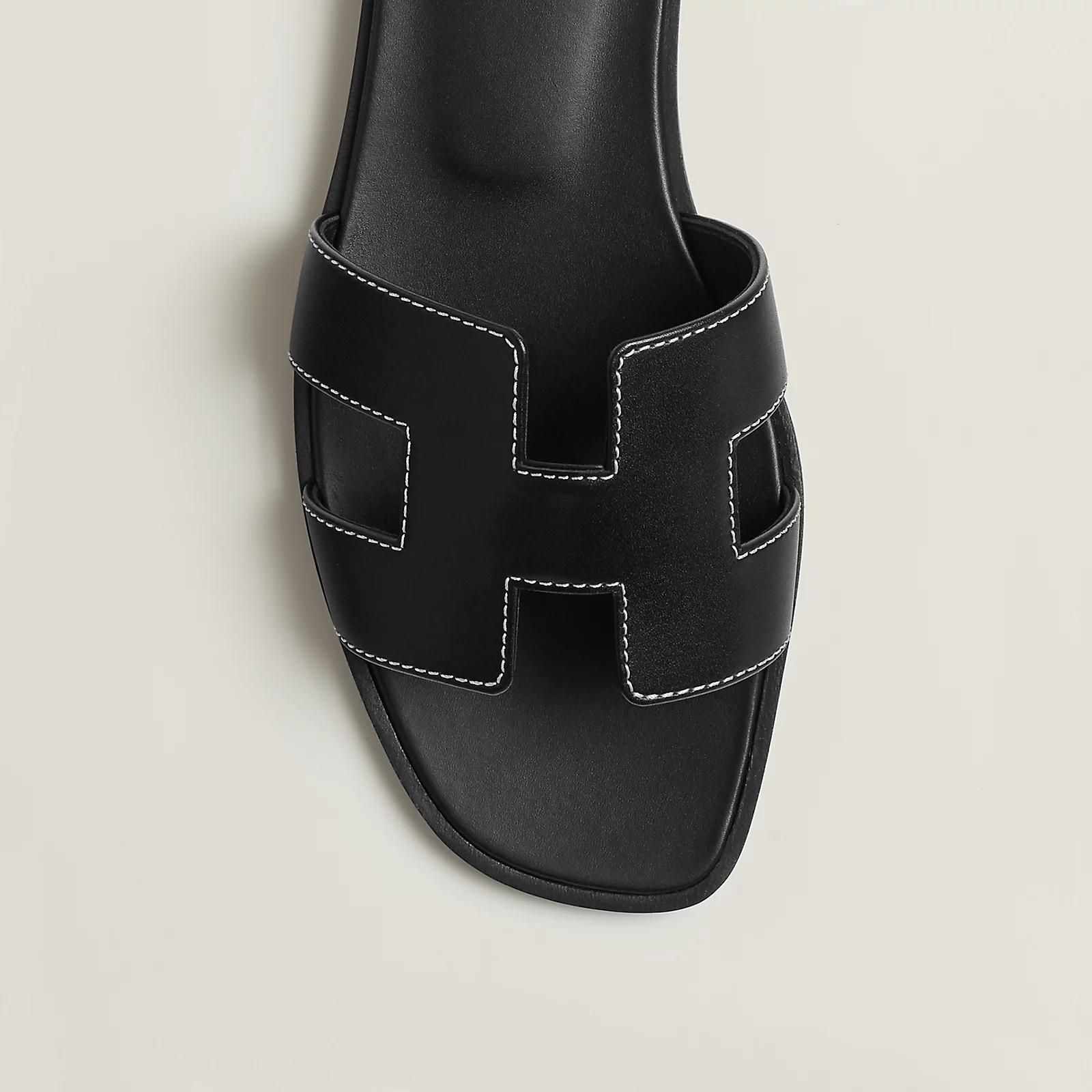 mules helia noir detail