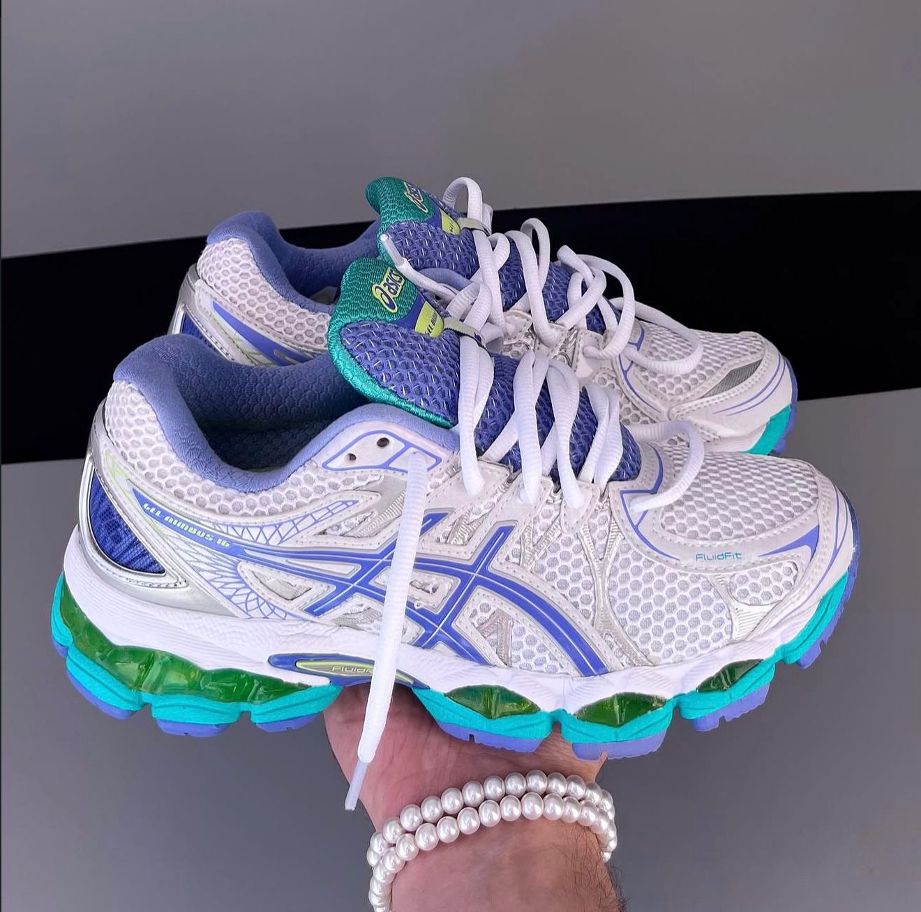 sneakers 3