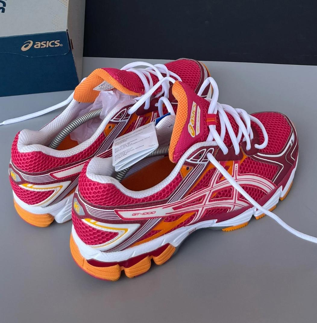 sneakers 9-3